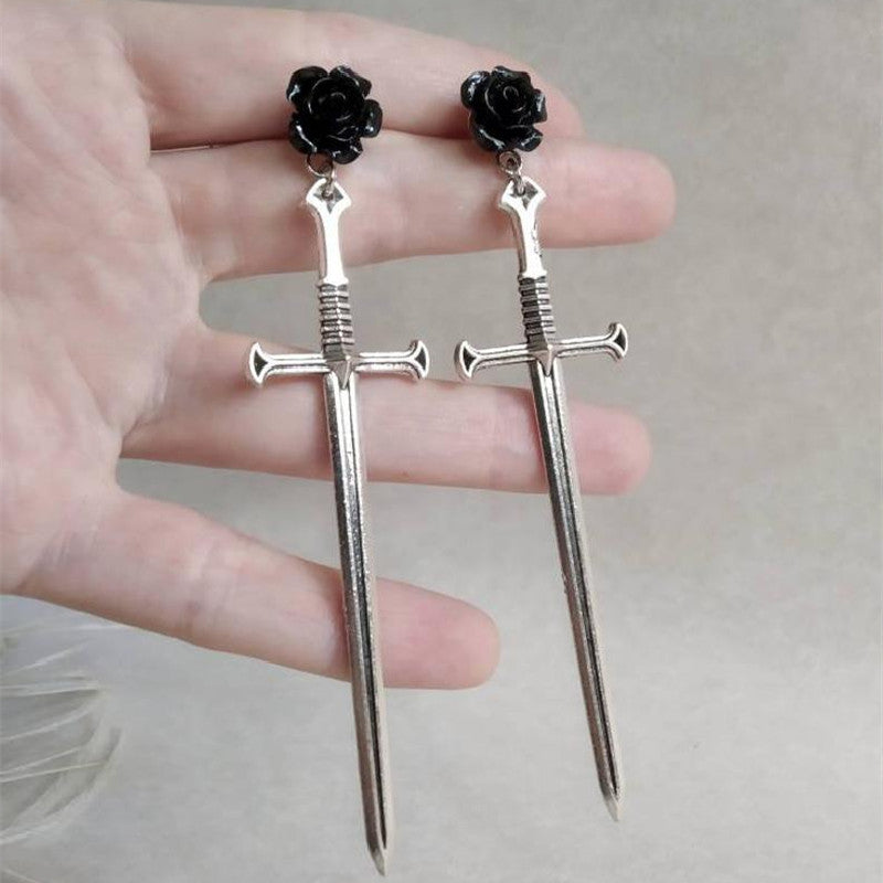 Sword &amp; Black Rose Earrings - Earrings detail view 5 | Cute Splikes